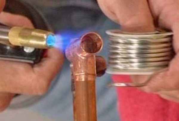 Що потрібно для паяння мідних труб: паста, припій, технологія