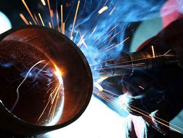 Як зняти запалення очей від зварювання