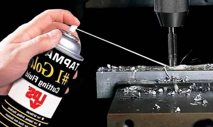 Як працювати свердлом по металу, щоб не сточувалось і довго служило