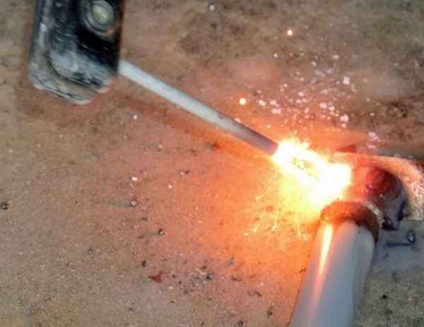 Як правильно запалювати електрод