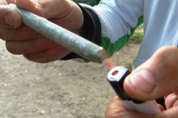 Як підпалити зварювальний олівець