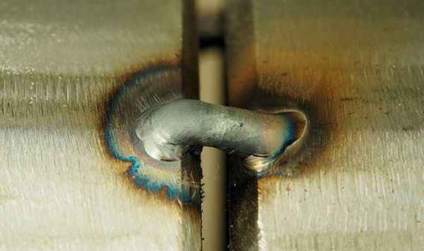 Зварювання тонкого металу з відривом – що потрібно знати?