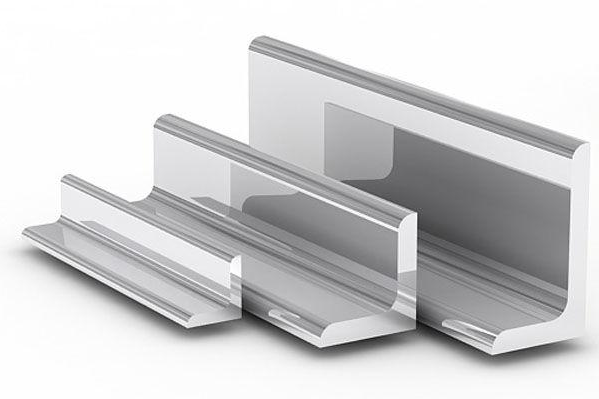 Вага 1 метра кутника (рівнополочний та нерівнополичний), кількість куточків в 1 тоні – таблиця всіх перерізів